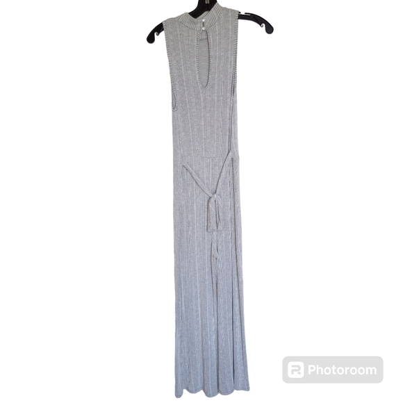 Caution to the wind. Gray and white jumpsuit M NWOTS great for travel. - Picture 2 of 5